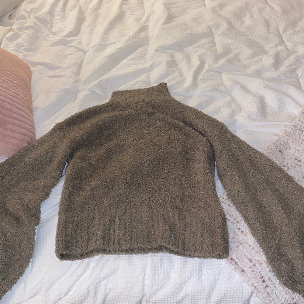 Urban outfitters sweater